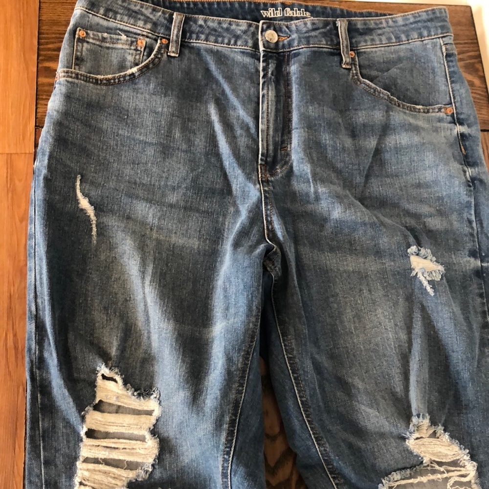 Wild Fable Mom Jeans